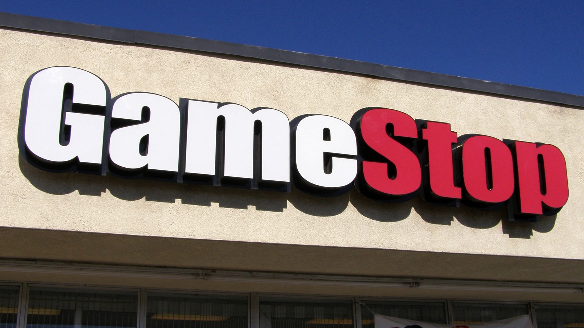 Gamestop Increases Trade In Value For Ps4 Xbox One For A Limited